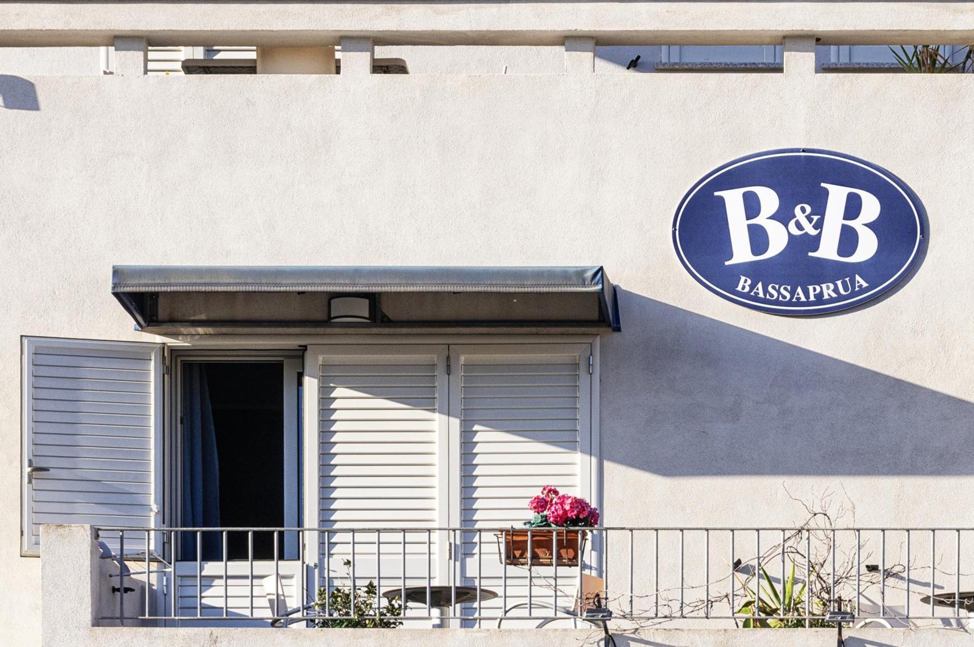 Bed and Breakfast Bassa Prua Palau Exterior foto