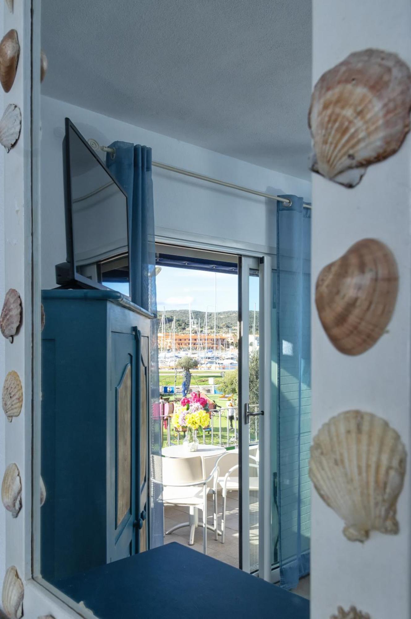 Bed and Breakfast Bassa Prua Palau Exterior foto
